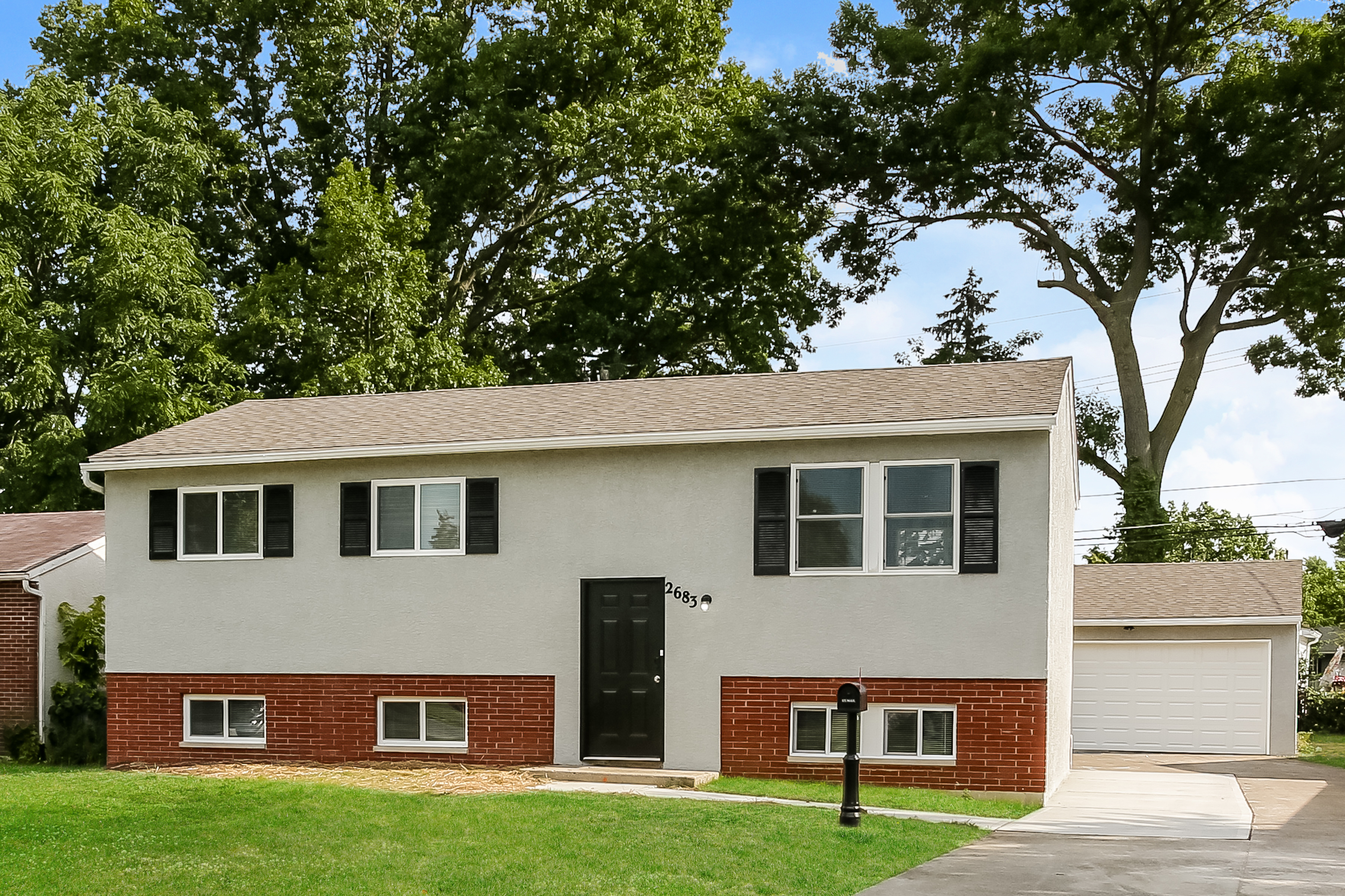 2683 Saint Joseph Ave Columbus, OH 43204